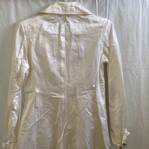 Gorgeous Women's/Juniors Satin Trench Coat Jacket Size: Medium - Picture 9 of 11
